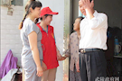 东江街道组织党员志愿者开展“为残疾人”点亮“微心愿”活动