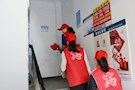 丹阳街道“母亲节”慰问贫困母亲暖人心