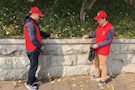 武陵区委统战部开展捡垃圾、清家园 主题党日活动